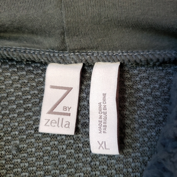 Zella | Fleece Sherpa Funnel Neck Hooded Pullover - Picture 8 of 10
